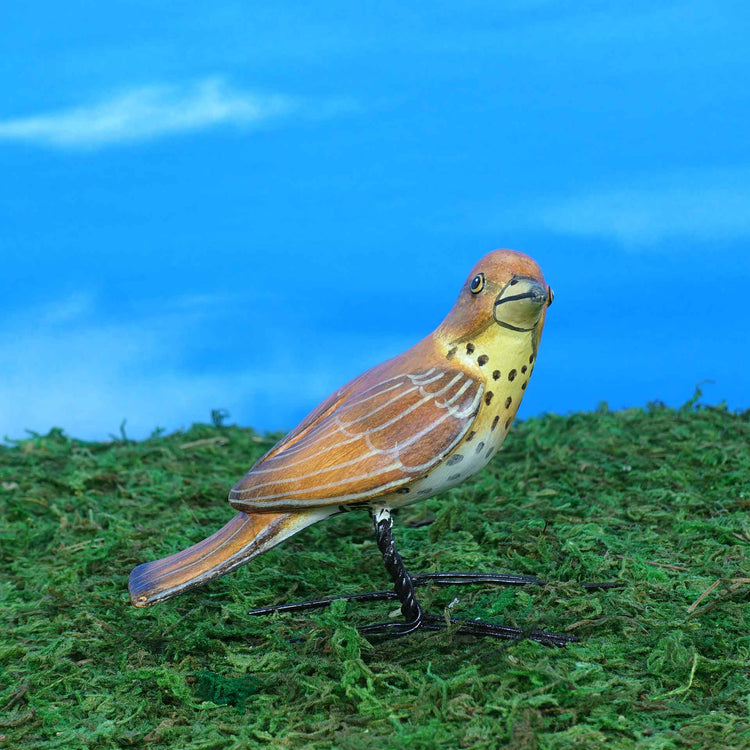 Hermit thrush ceramic figurine